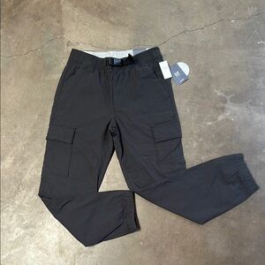 GAP Black Cargo Pants with Tapered Legs-  NEW WITH TAGS